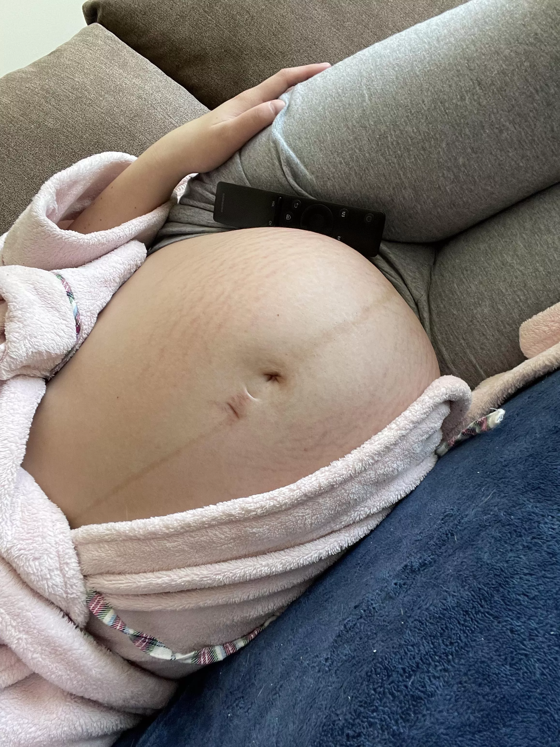 Anyone Wanna Come Cuddle With Me My Bump Nudes PregnantPetite