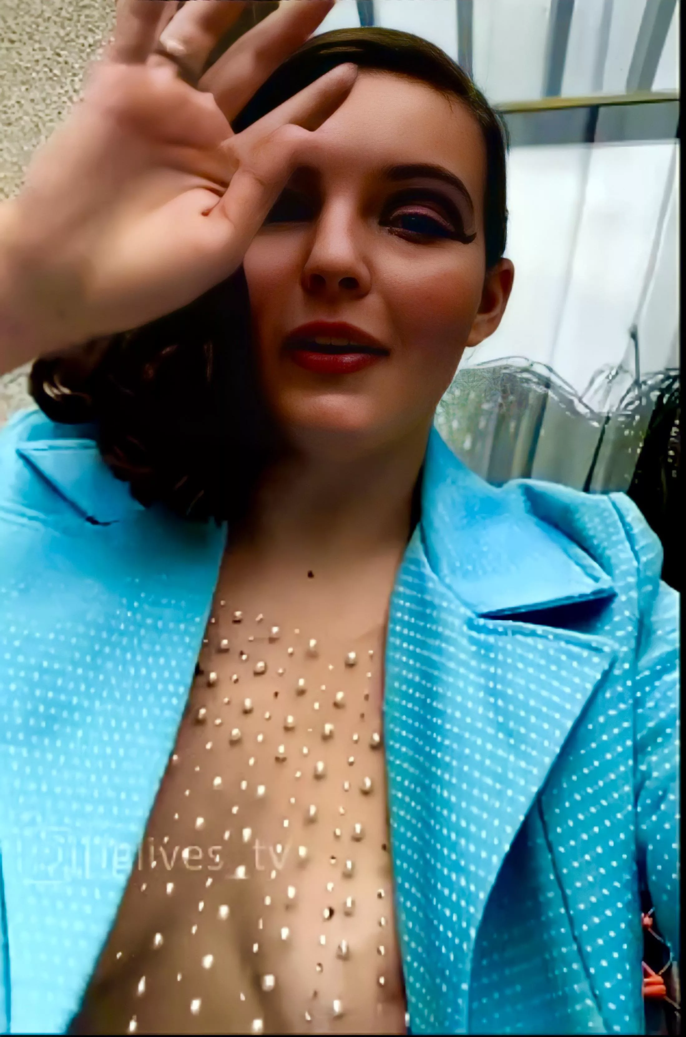 Camren Bicondova Selena Kyle From Gotham Tit Exposed On Live Stream