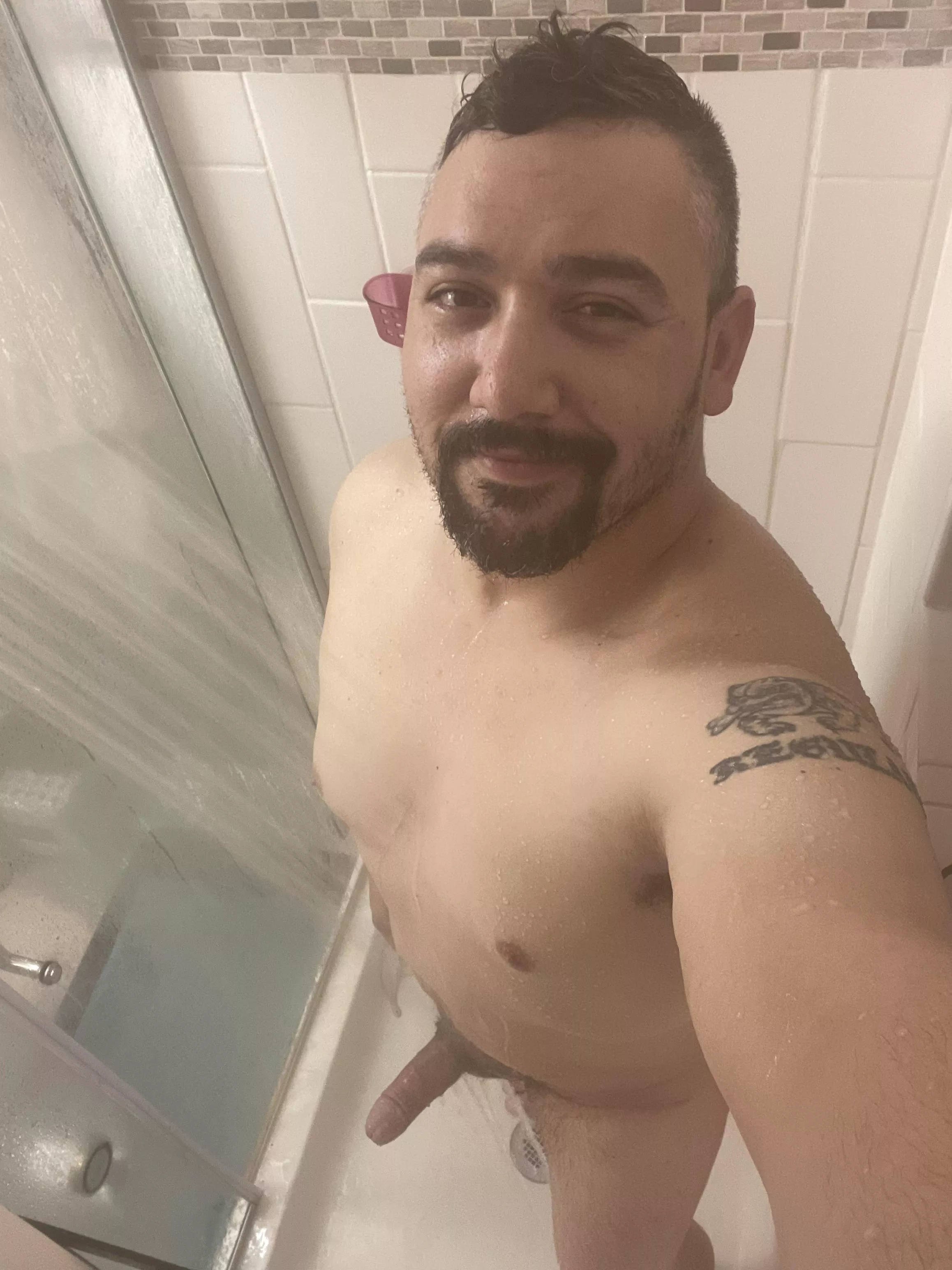 Hey Come Get Me Clean Nudes Menshowering Nude Pics Org