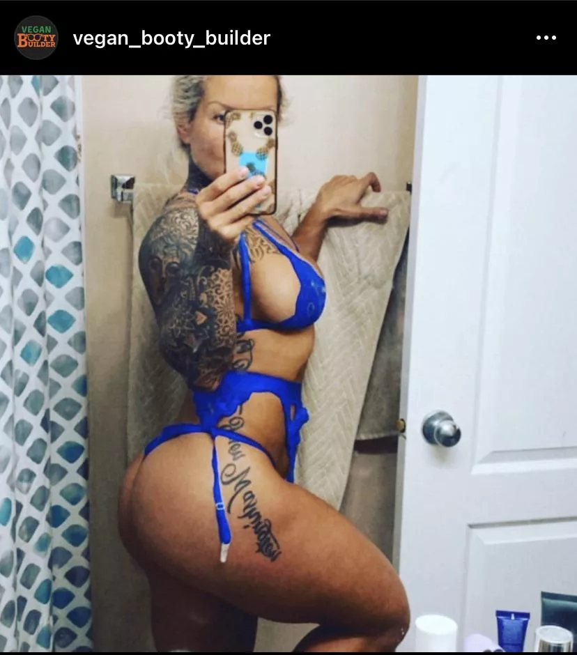 Plant Based Thick Fit Booty From Vancouver Nudes ThickFit NUDE PICS ORG