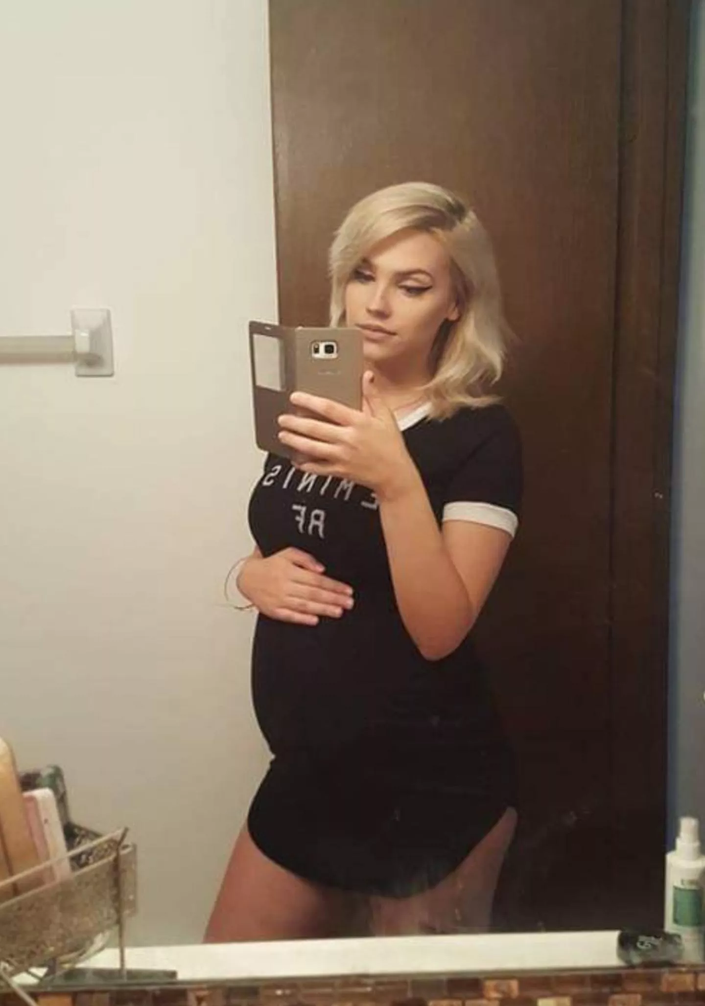 Pregnancy Nudes Starting At Nudes Preggoporn Nude Pics Org