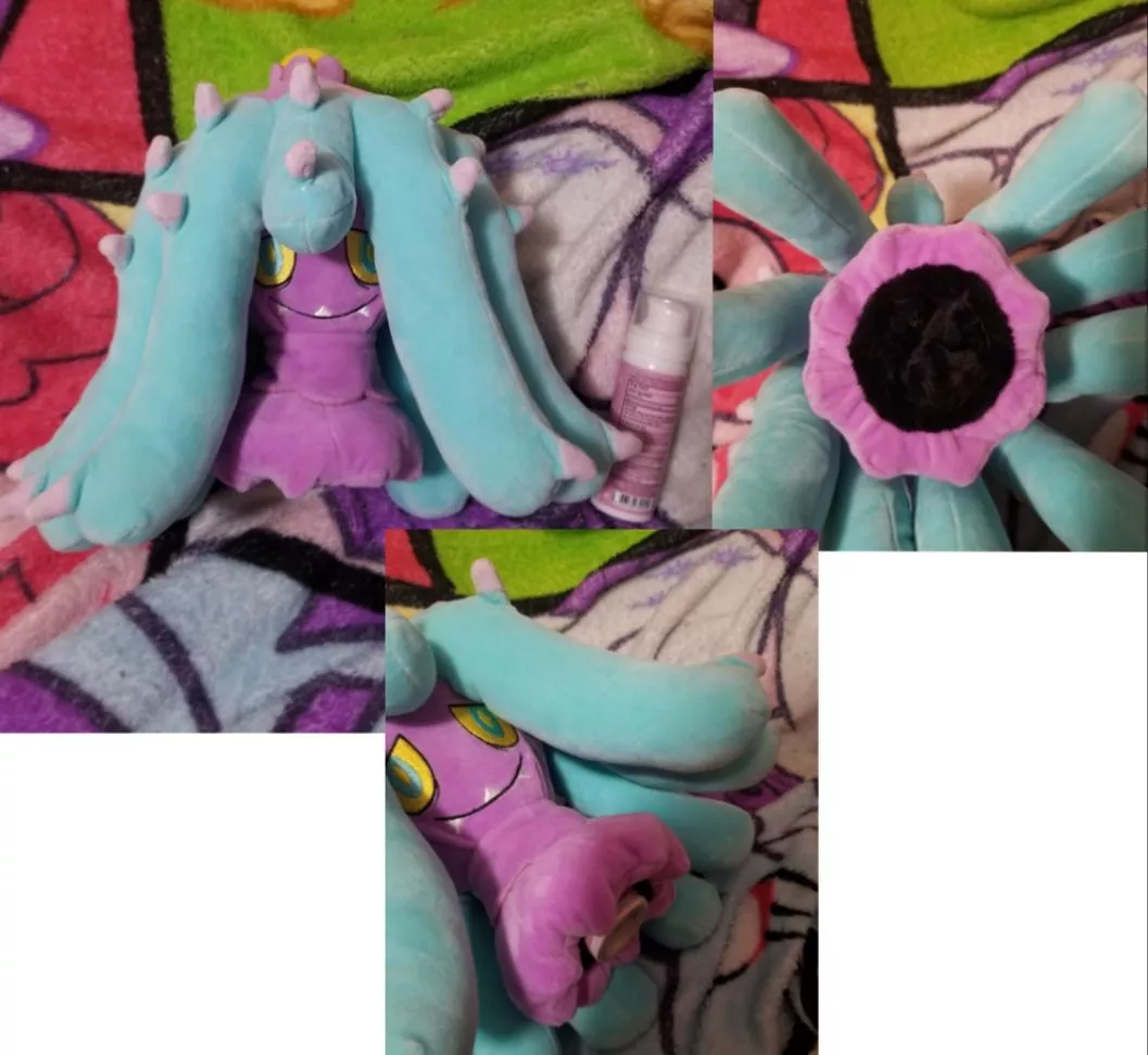 Recently Commissioned NSFW Fuckable Pokemon Female Mareanie With One