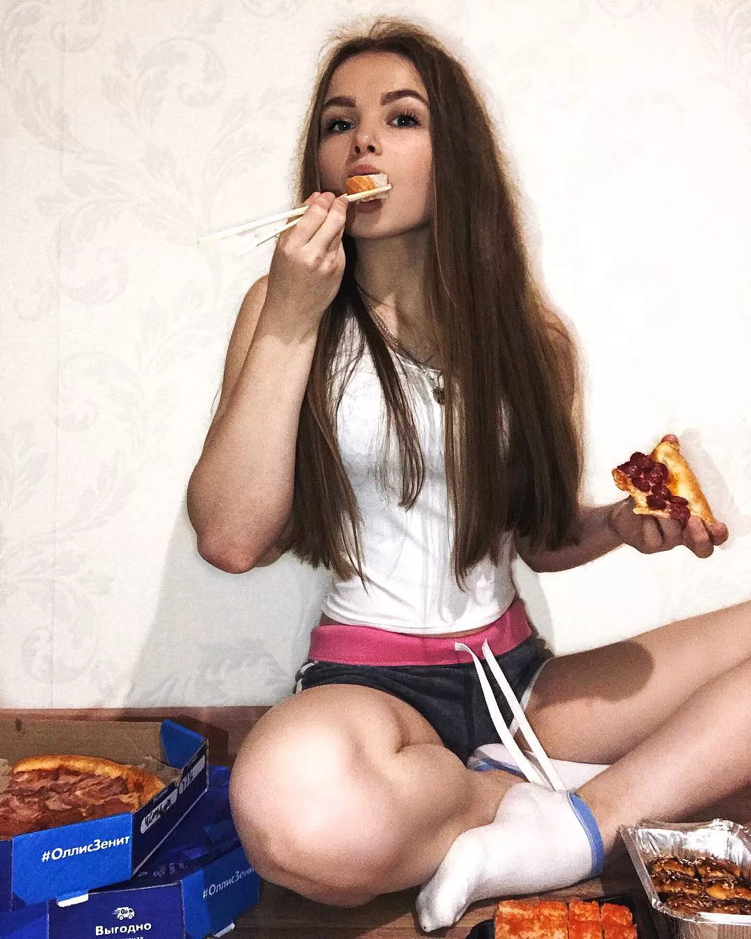 Eating Nudes SideStripeShorts NUDE PICS ORG