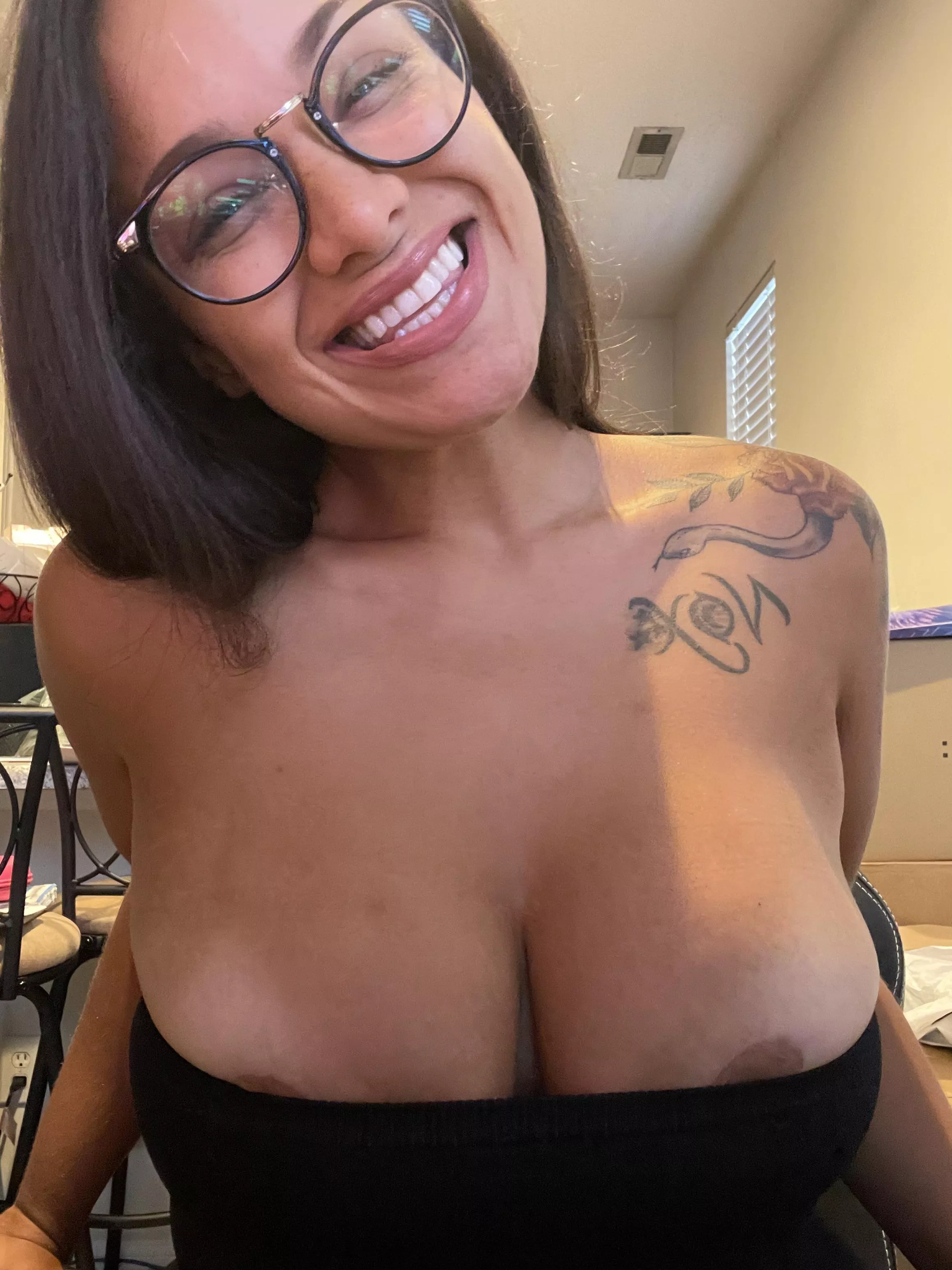 Would You Fuck A Nerdy Mexicana Nudes Mexicana NUDE PICS ORG