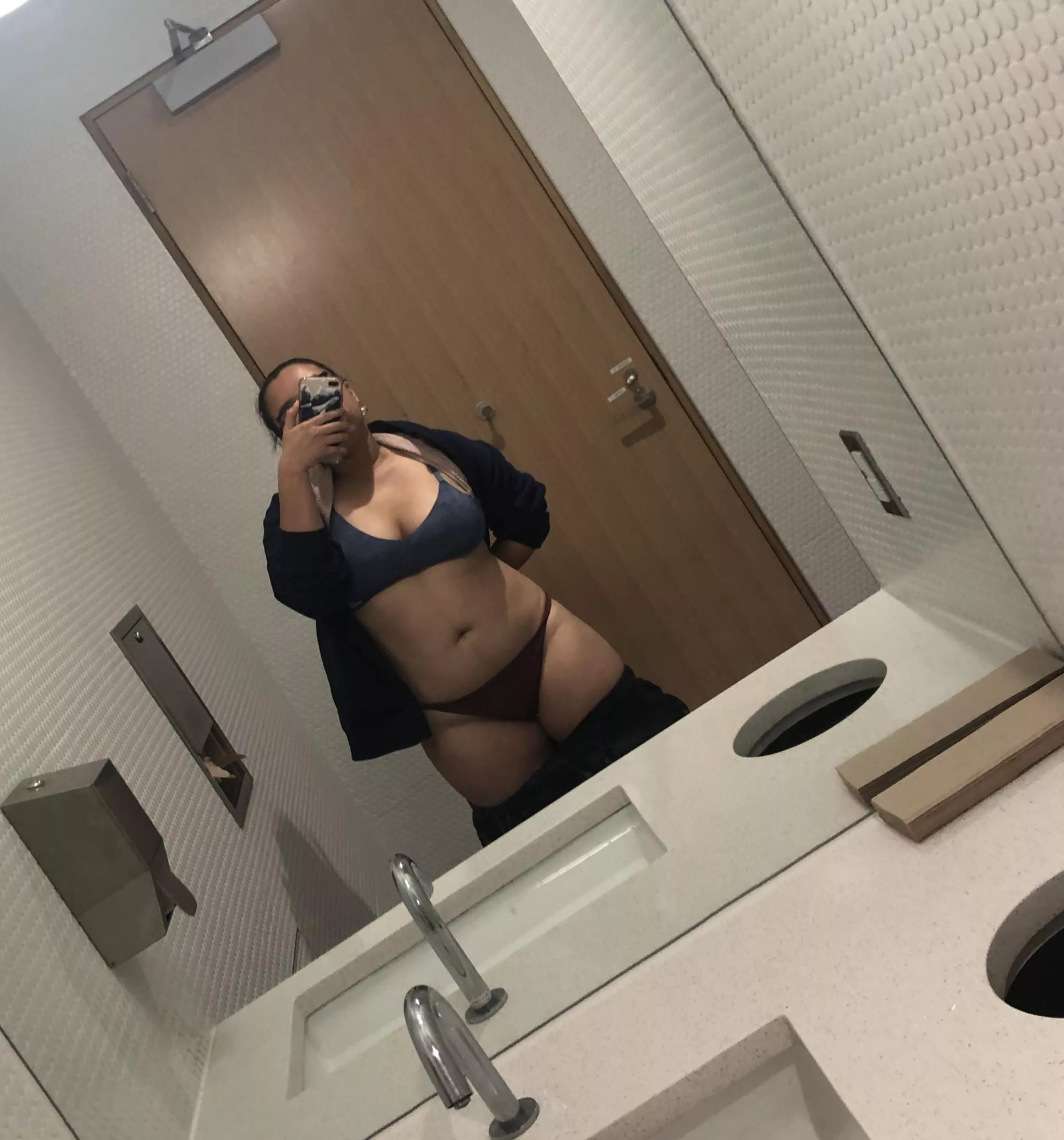 Tits And Hips In Public Bathrooms Nudes Public Nude Pics Org