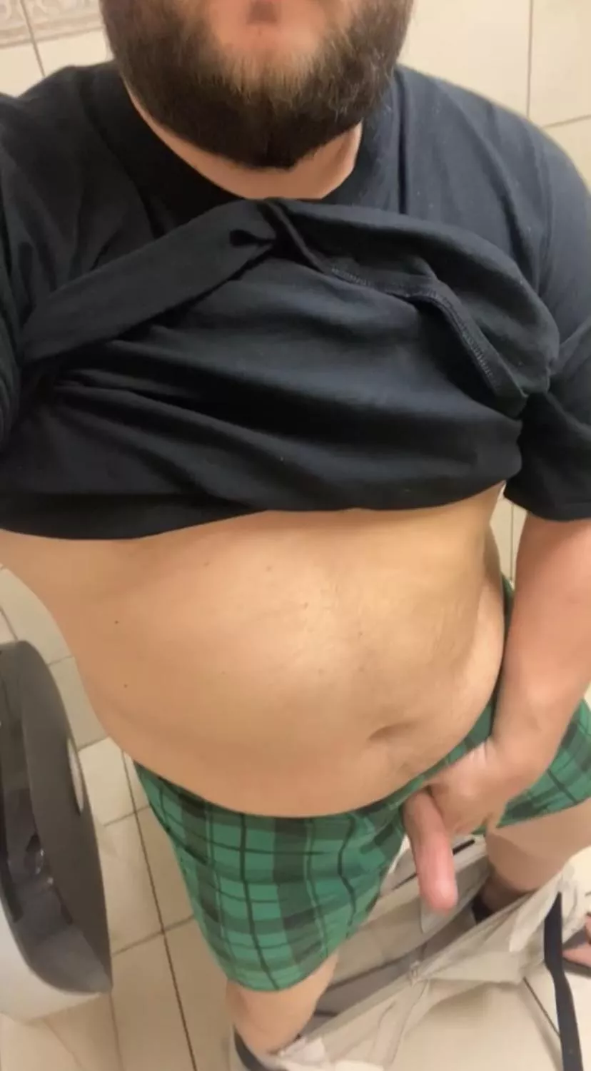 Anyone Want Some Chubby Dad Bod Nudes ChubbyDudes NUDE PICS ORG