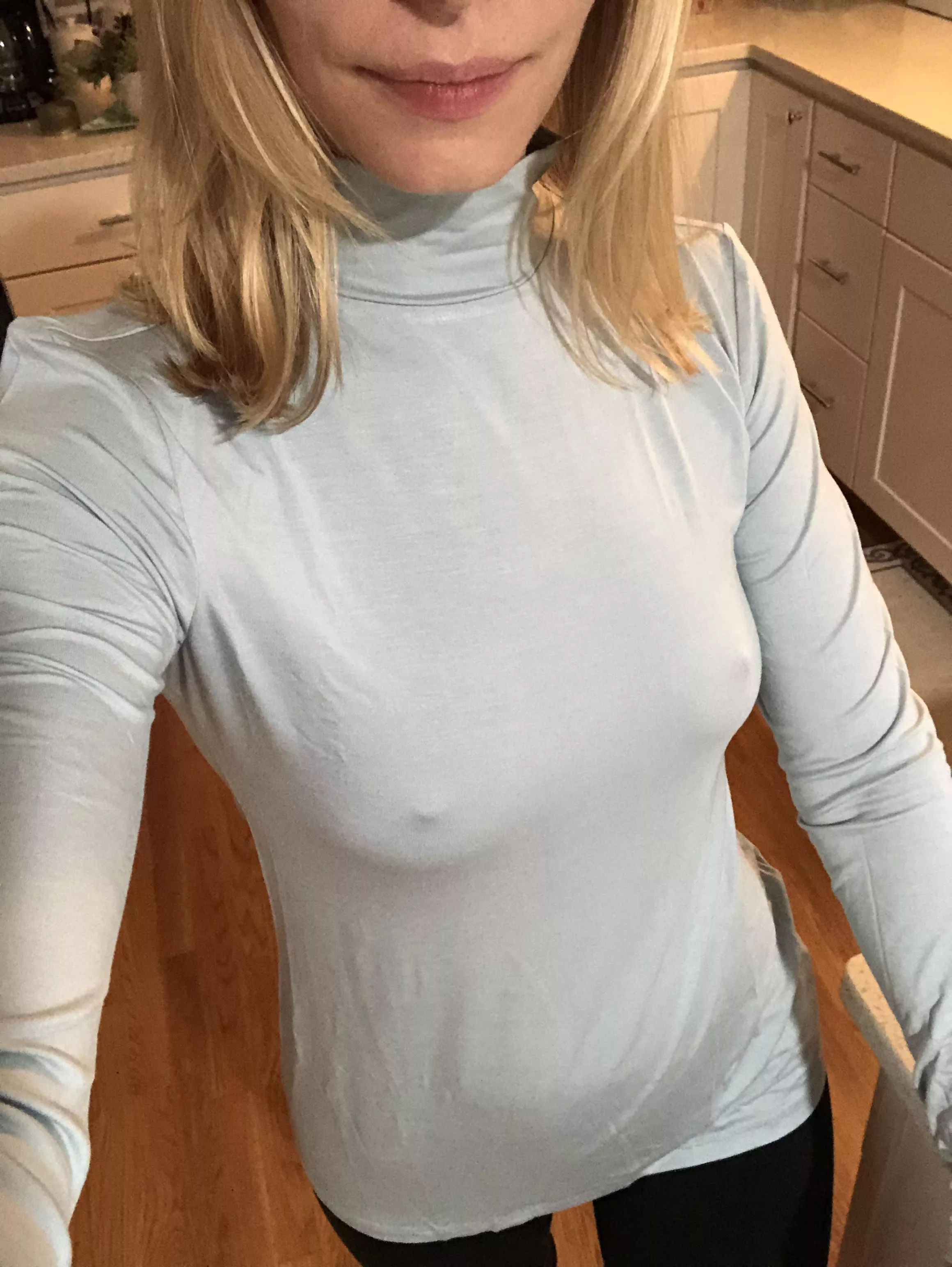 Just Your Y O Milf Neighbor Saying Hi Nudes Nobra Nude Pics Org