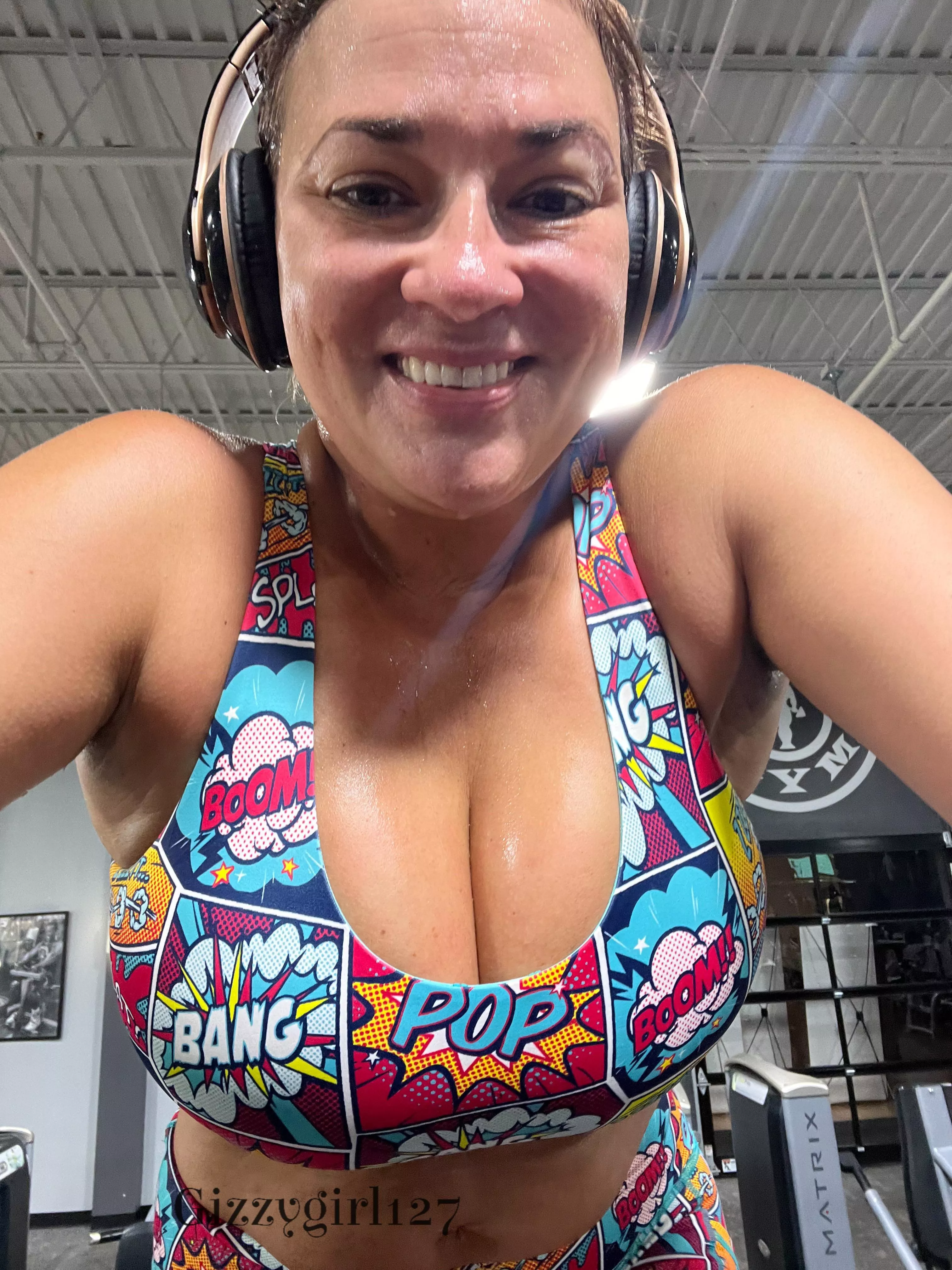 Bursting Out Of My Gym Too Nudes Burstingout NUDE PICS ORG