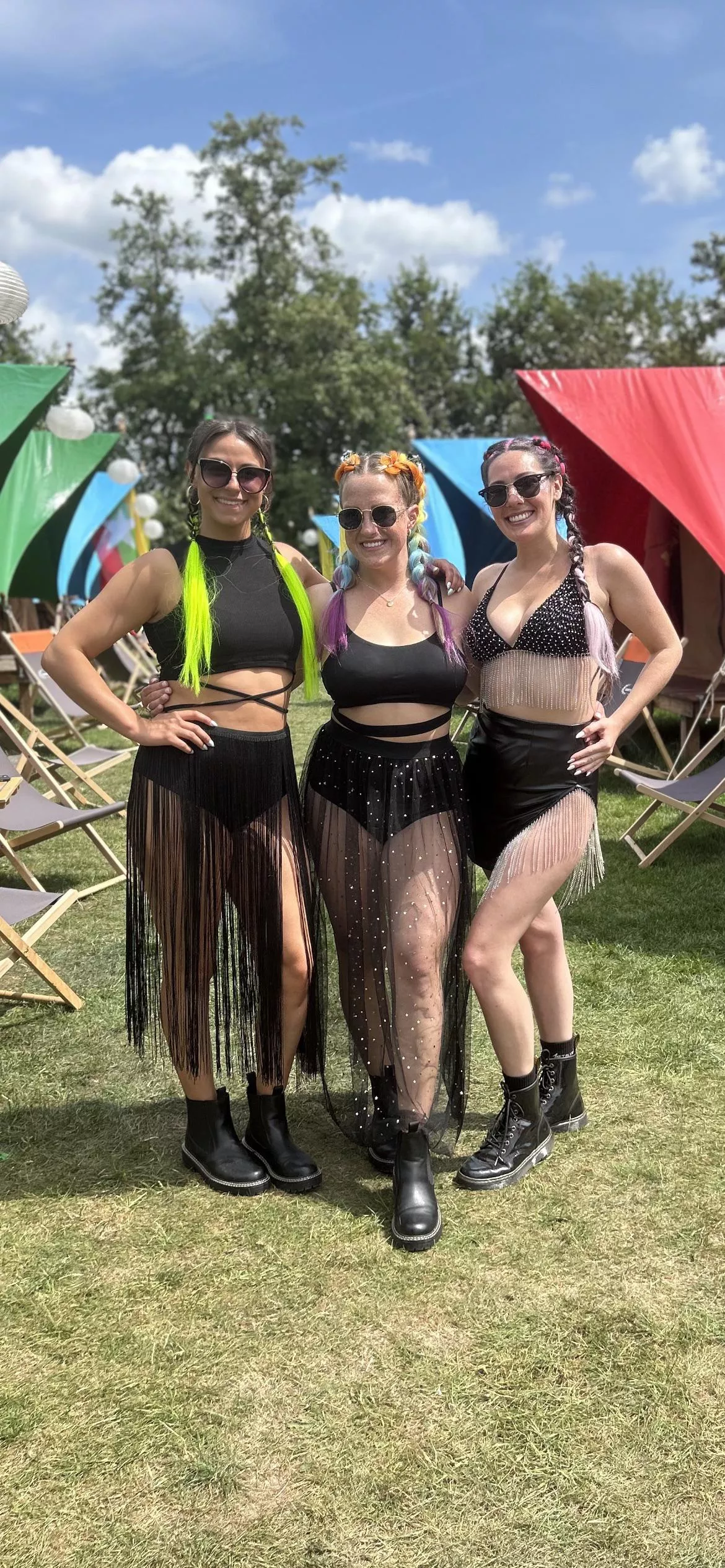 Which One Is Your Rave Bae Nudes FestivalSluts NUDE PICS ORG