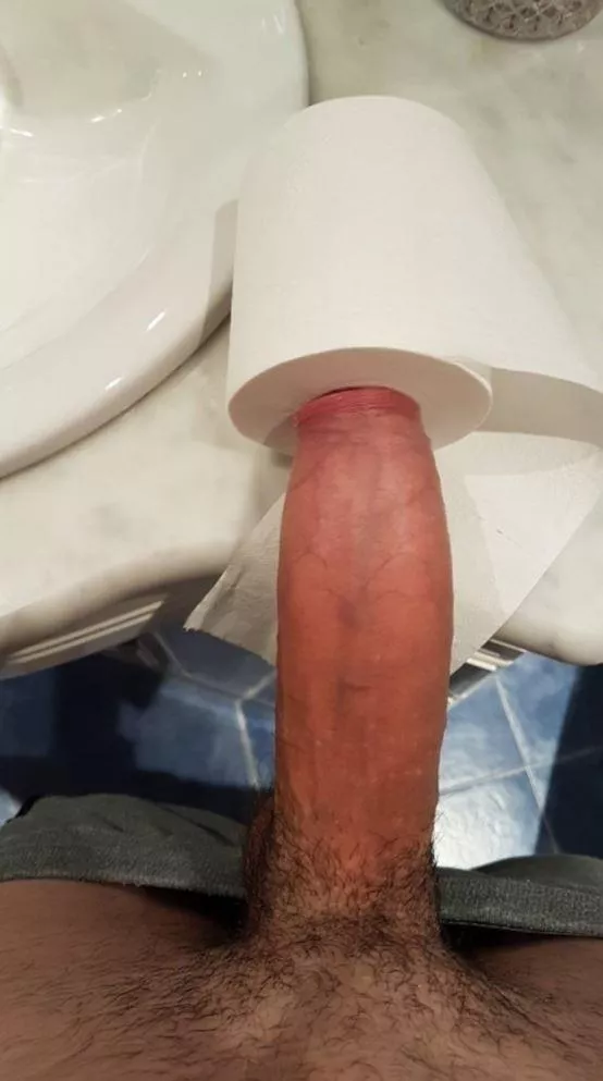 Thicker Massive Cock VS Toilet Paper Roll Nudes GayKink NUDE PICS ORG