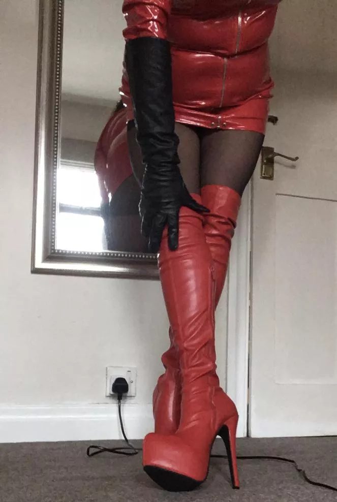 Pure Boots On Legs Nudes Bootfetish Nude Pics Org