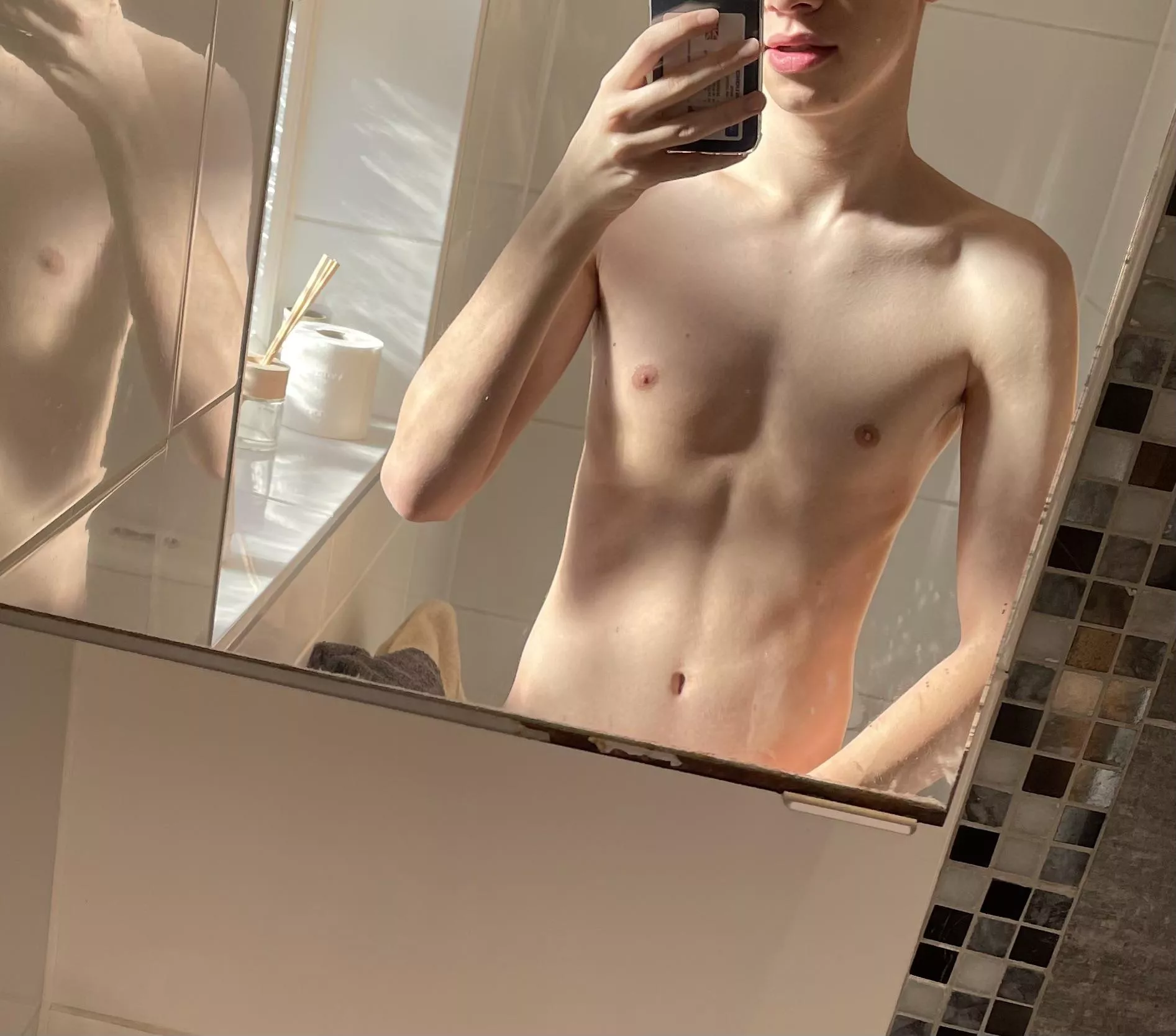 (19) heyy ;)