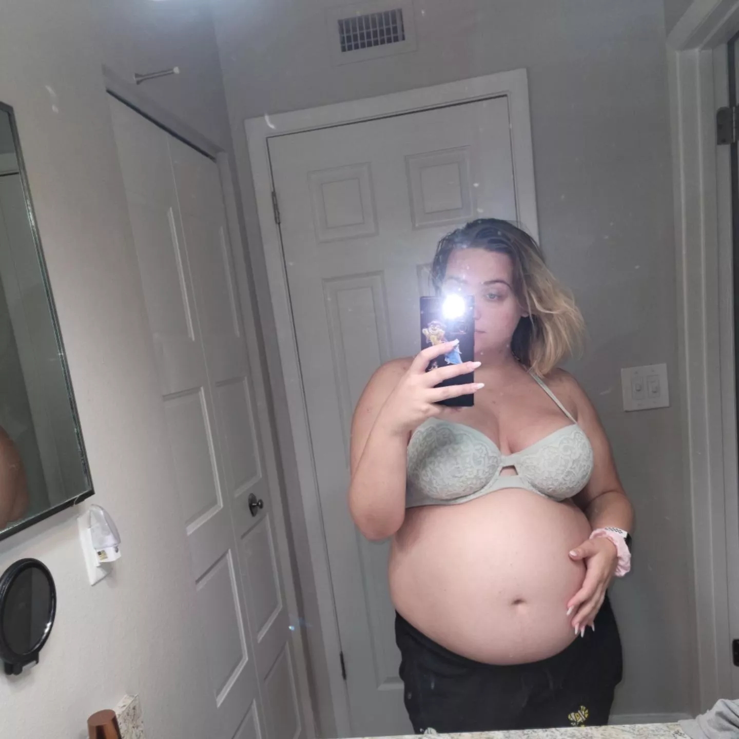 BIG PREGNANT BELLY $$ content