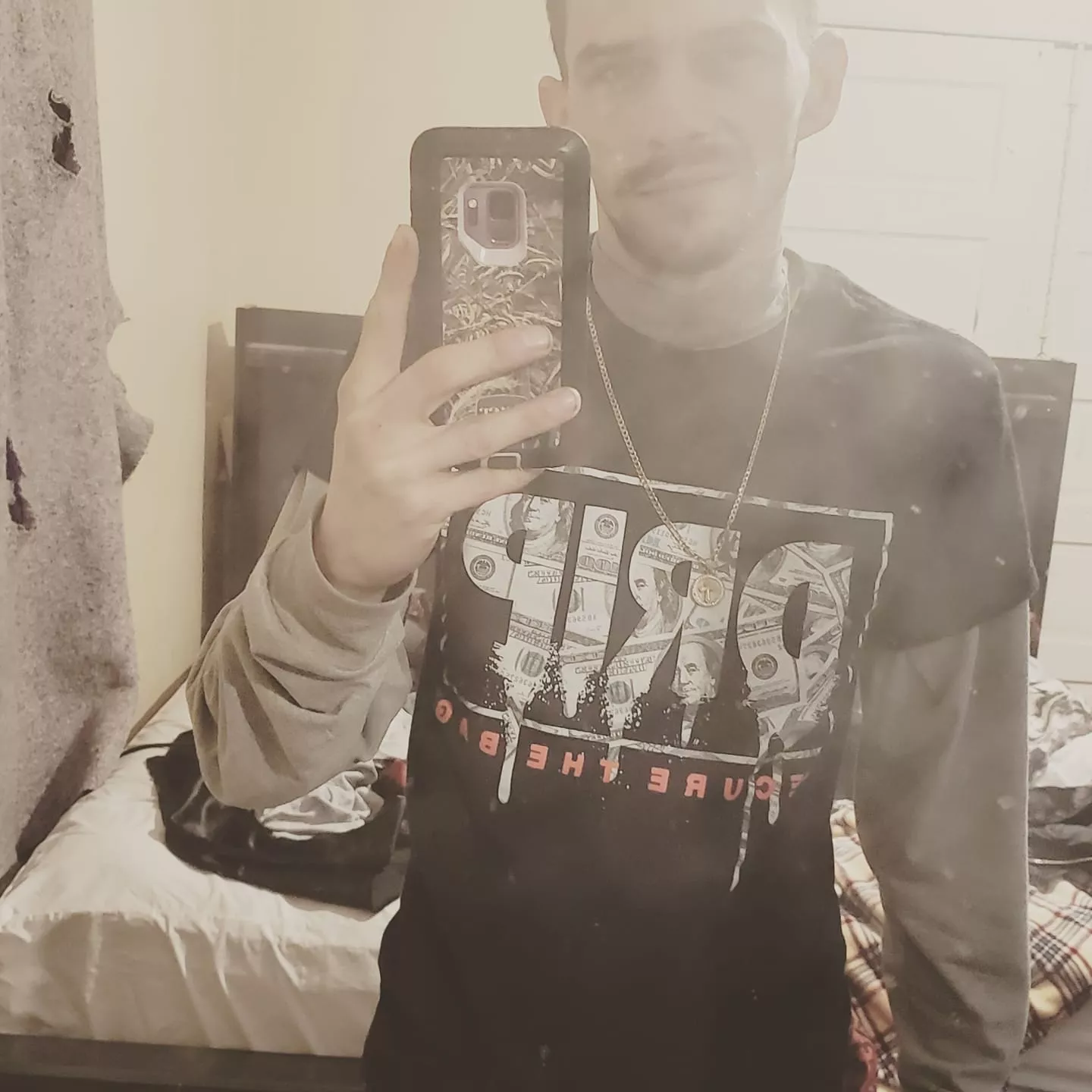 come say hi