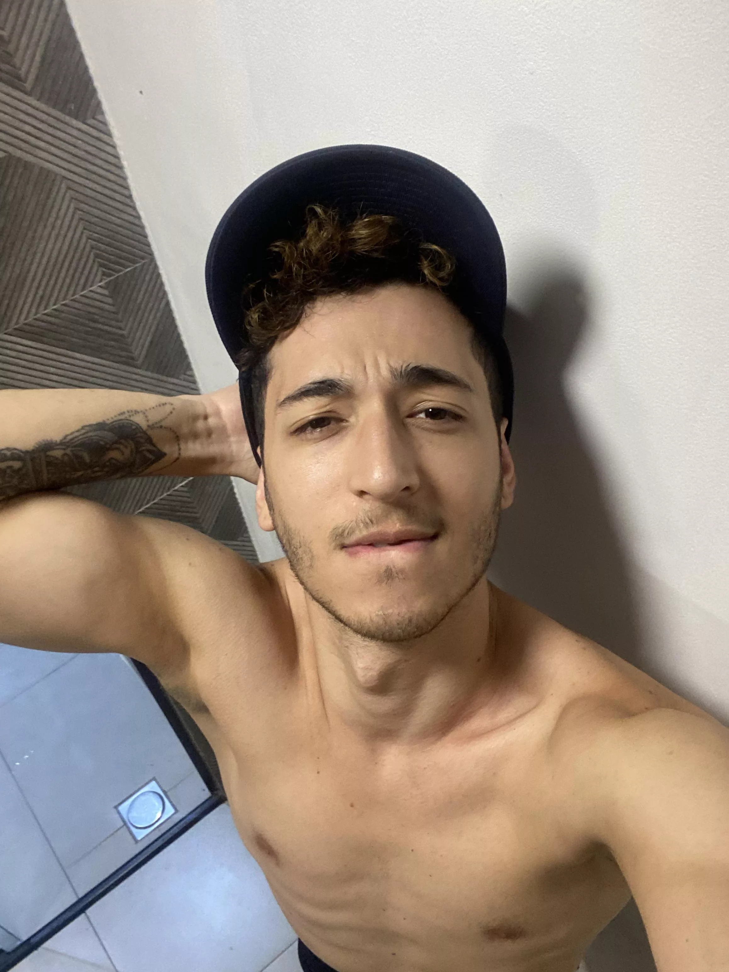 Hey 👊🏻
