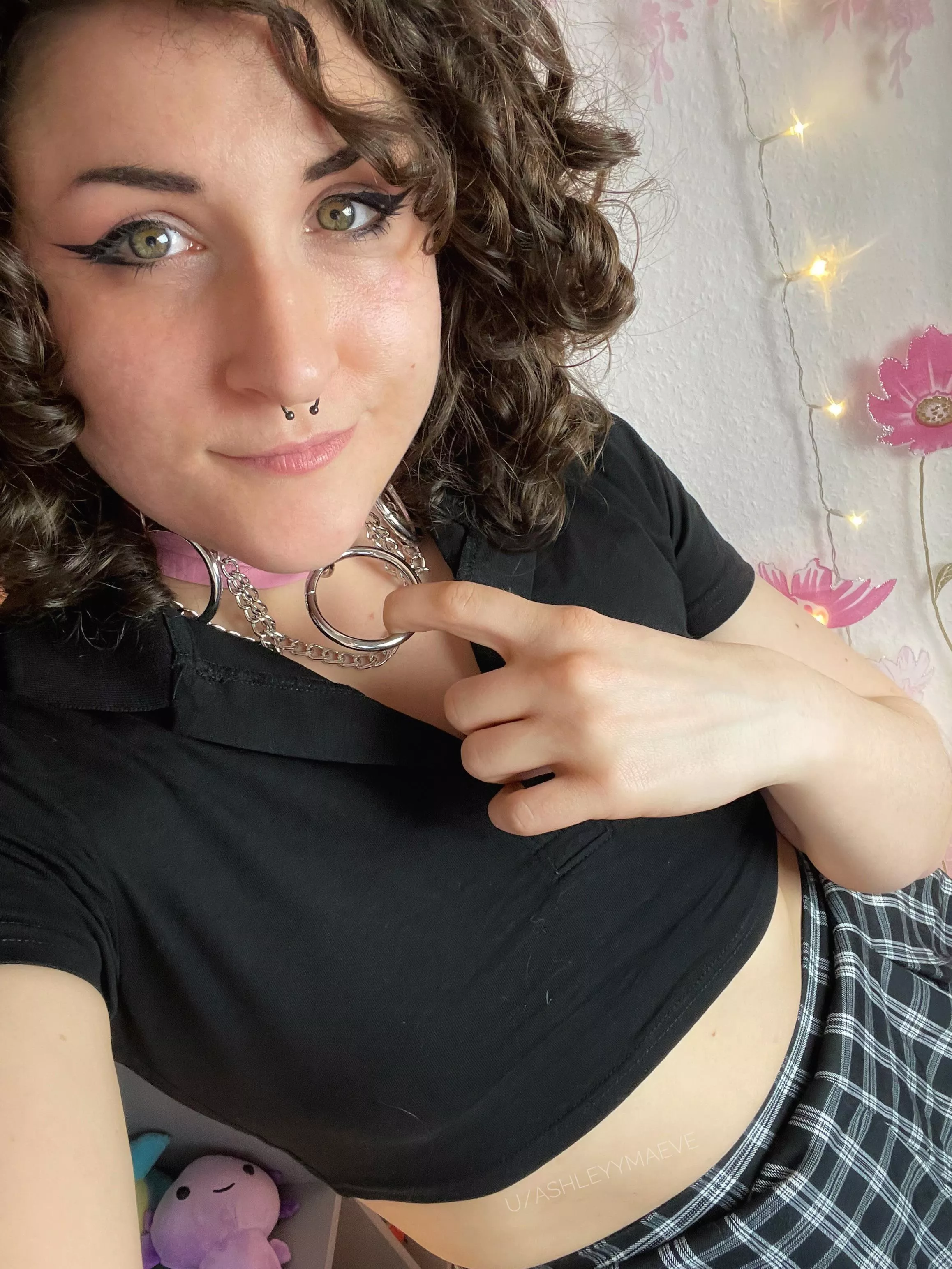 Hey there 🖤