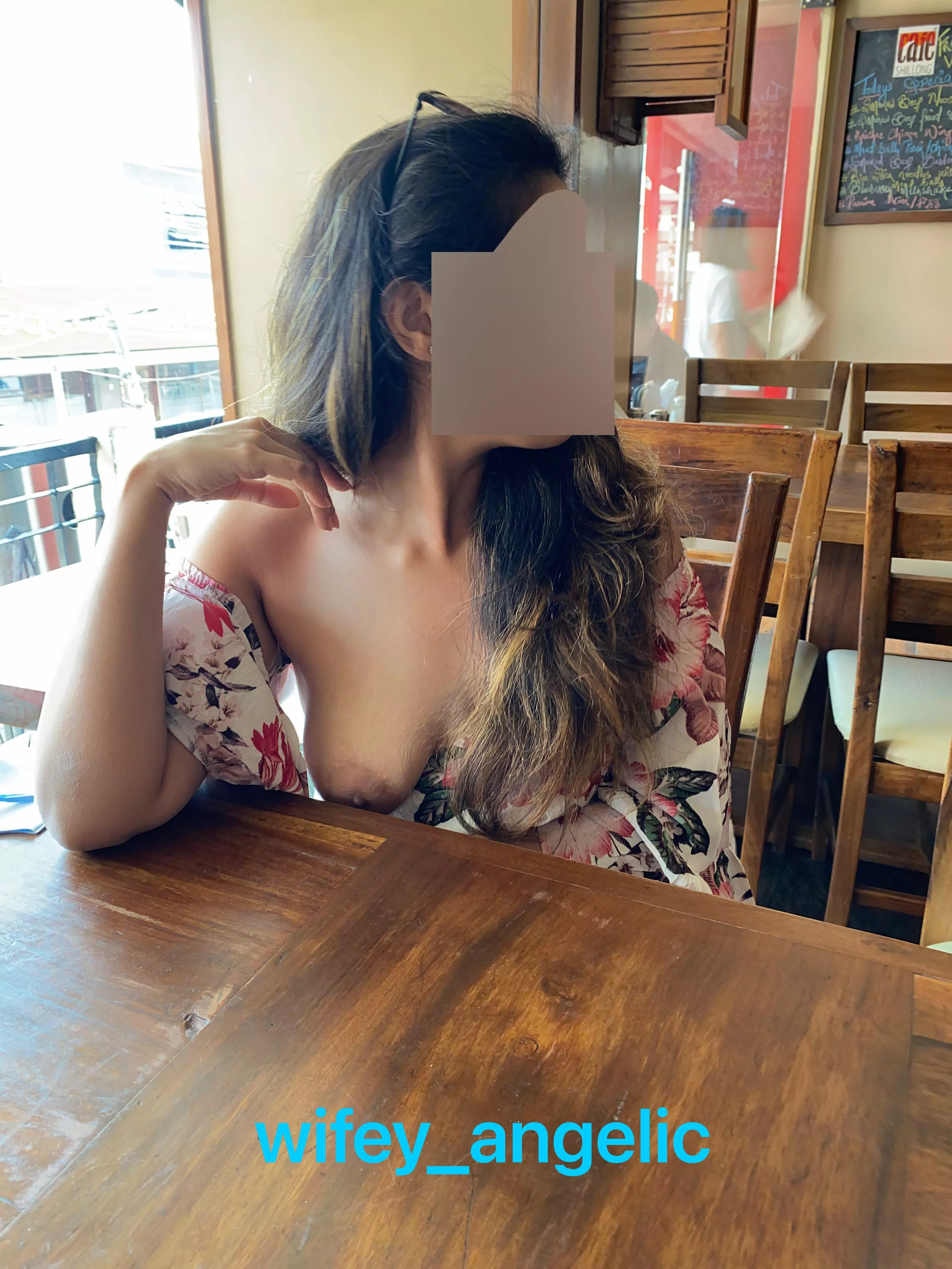 My 1st restaurant flash attempt in India. Hope you guys like it [f]