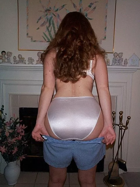 Shiny white reveal