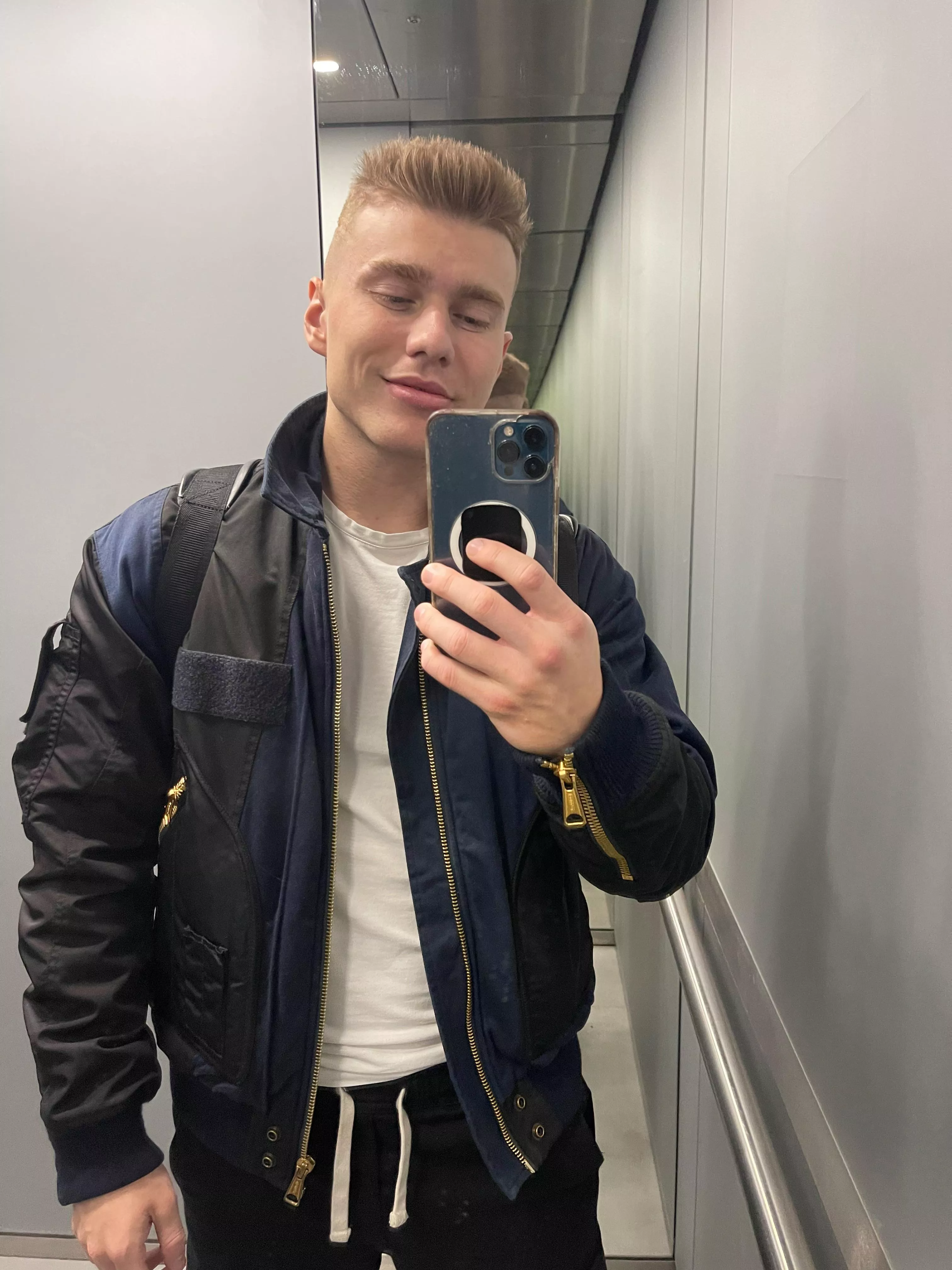 Hey 👋