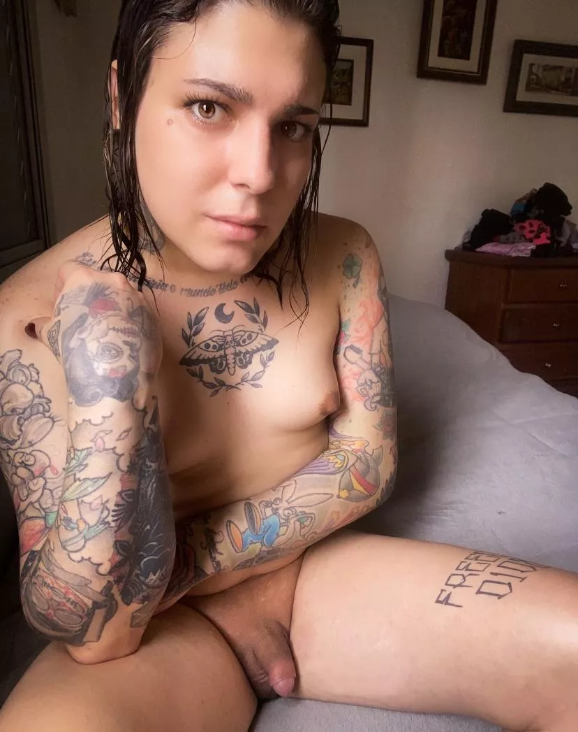 Naked for you 🙈