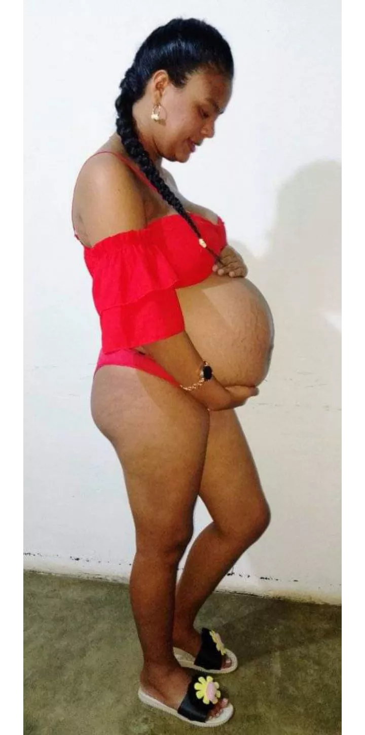 loving hot pregnant