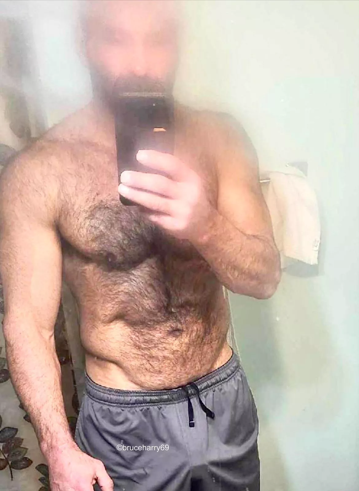 Hairy old man V