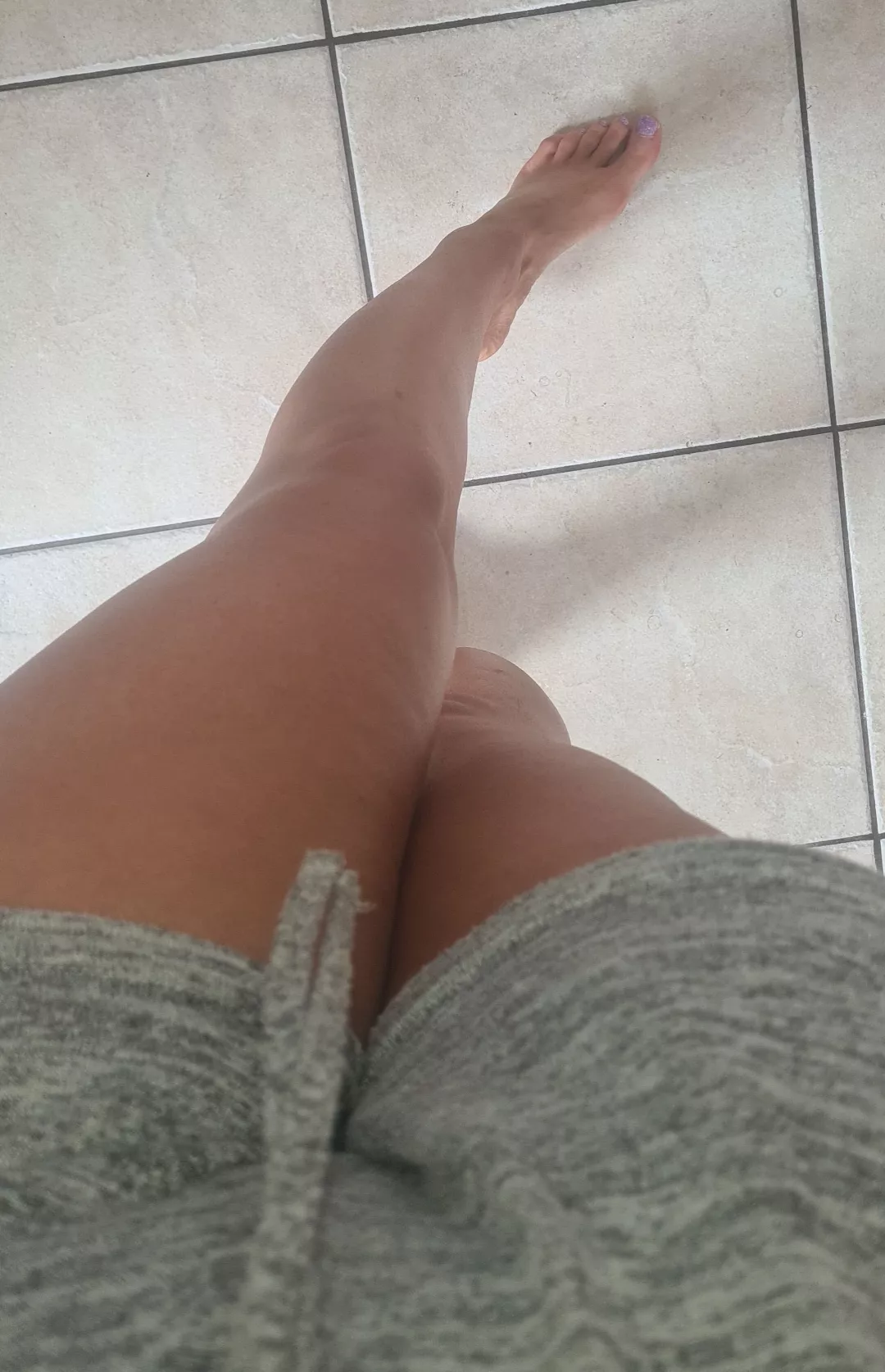 Let me wrap my long, sexy legs around your neck😉😜