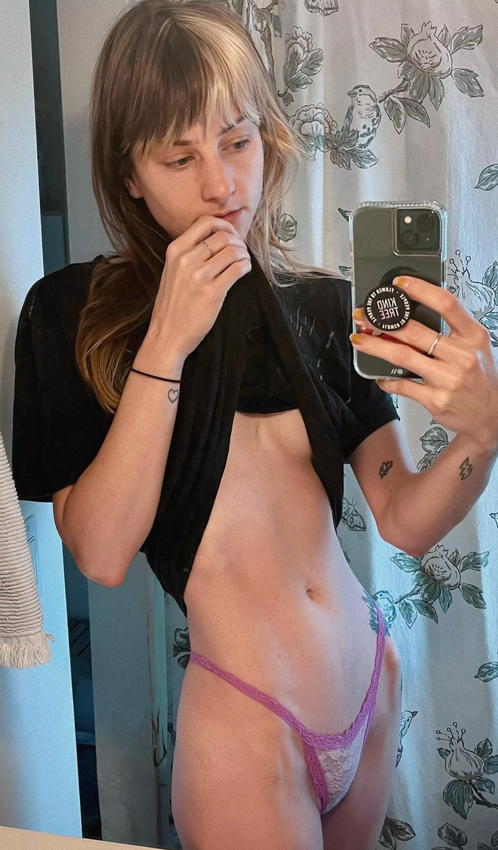 My flat tummy [img]