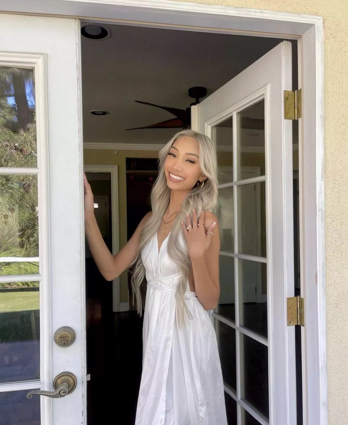 Pretty white dress