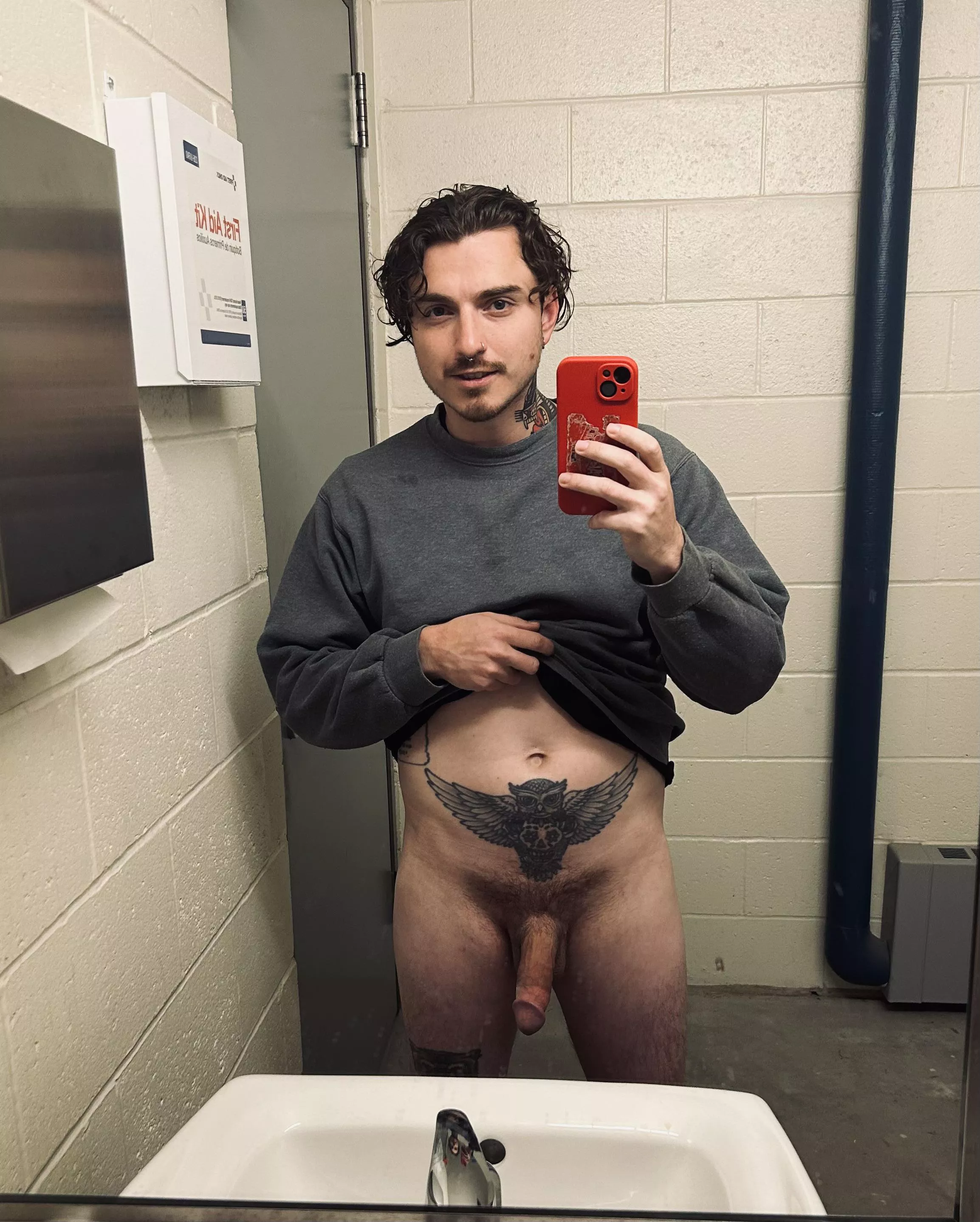 Dick pic @ workk