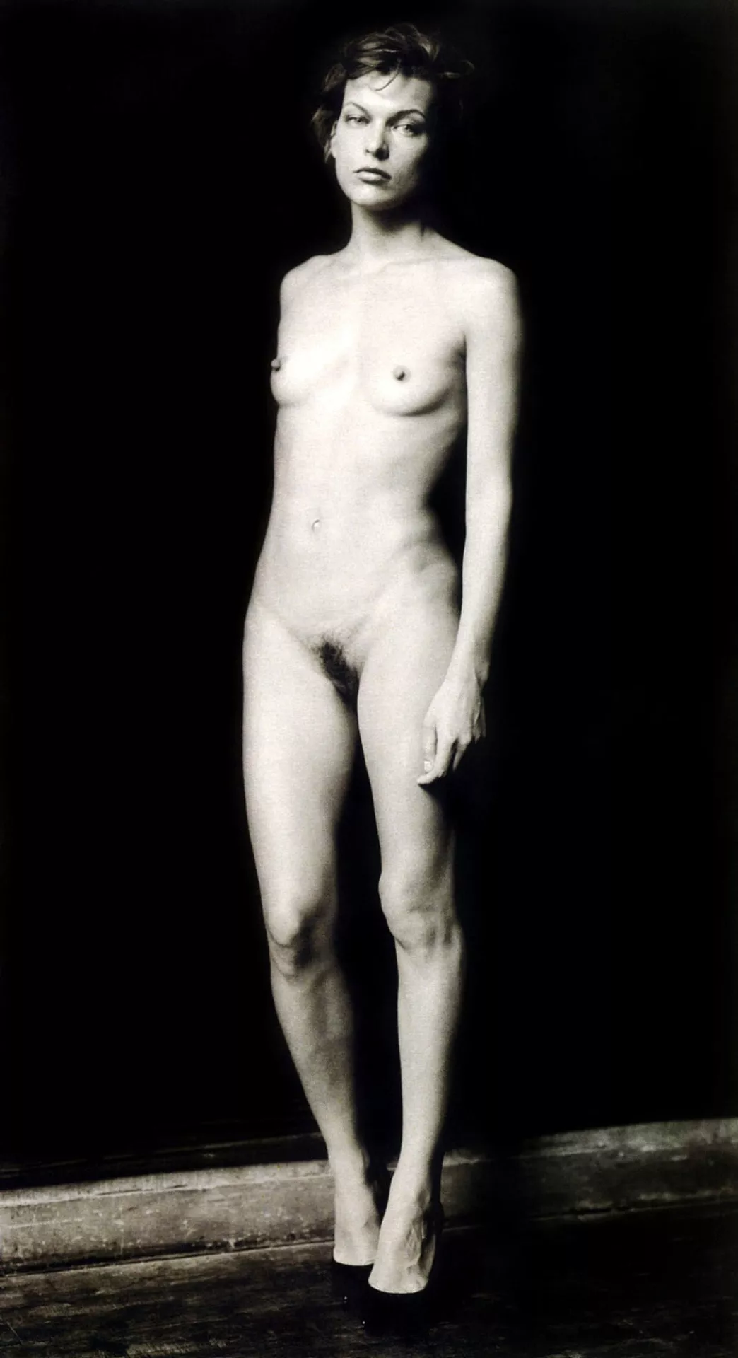 Milla Jovovich By Paolo Roversi Nudes Celebnsfw Nude Pics Org