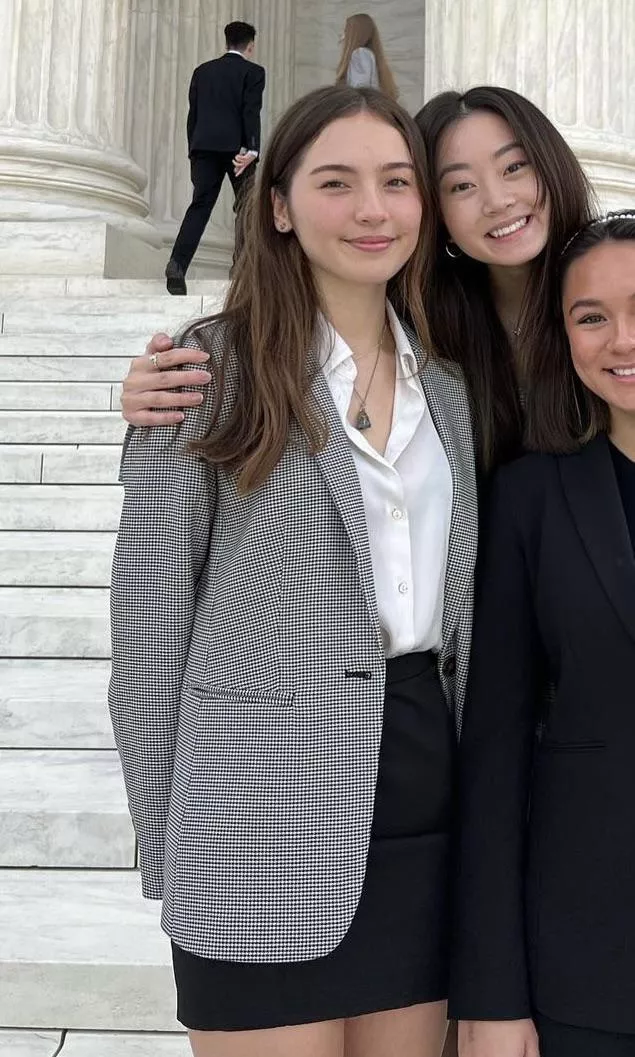 IUTR sexy intern