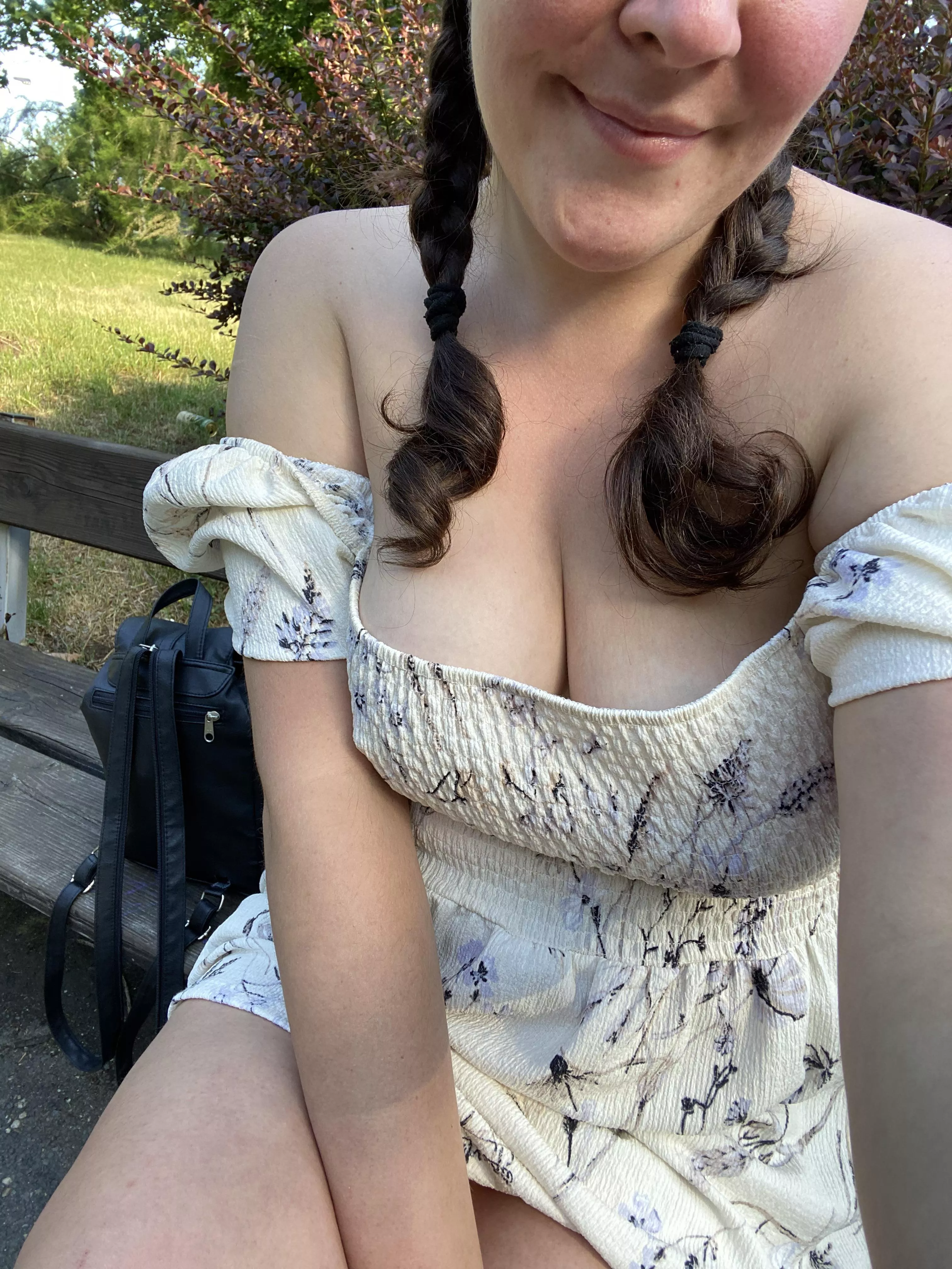 The dress is made for free boobies