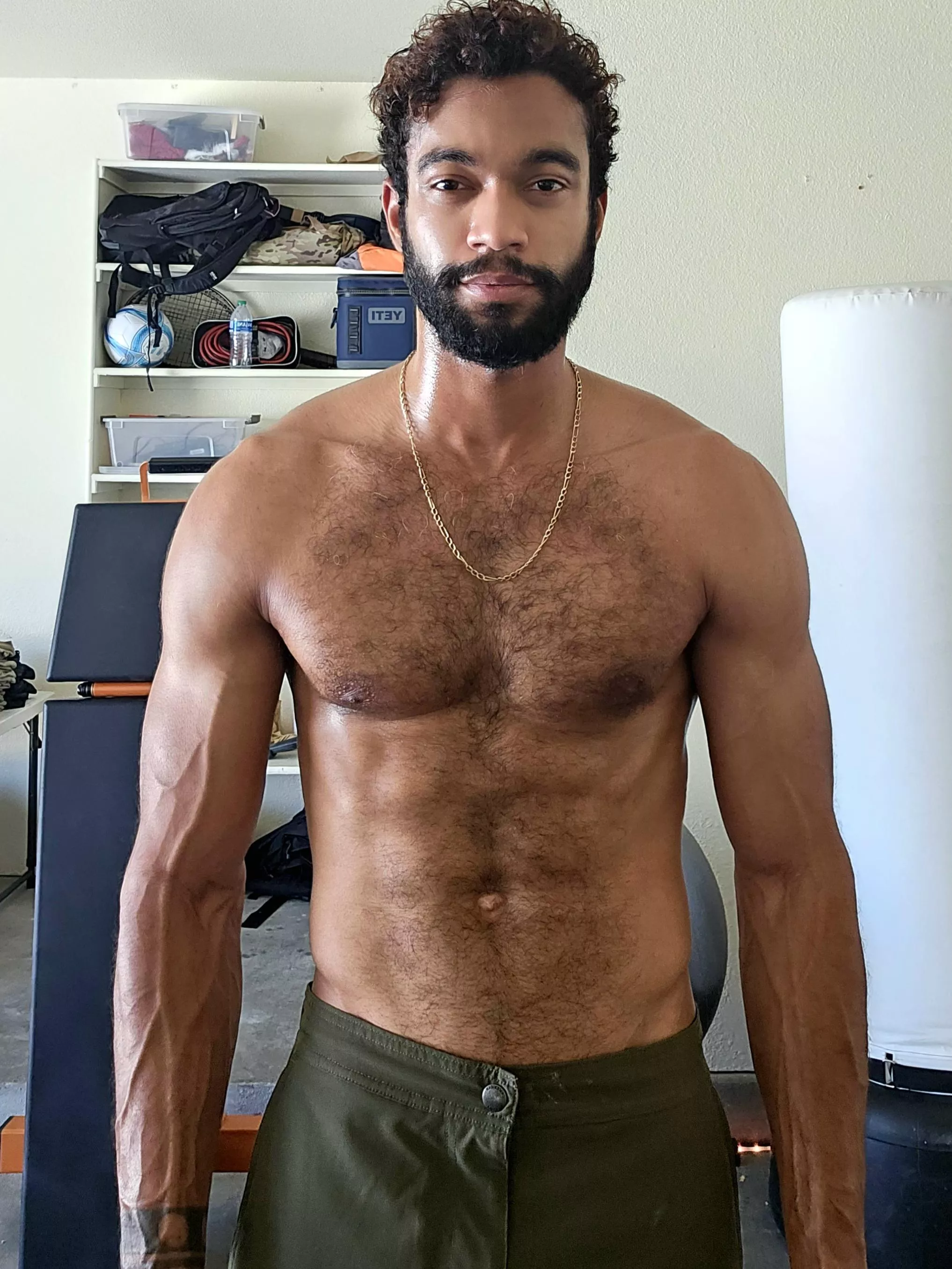 🧔