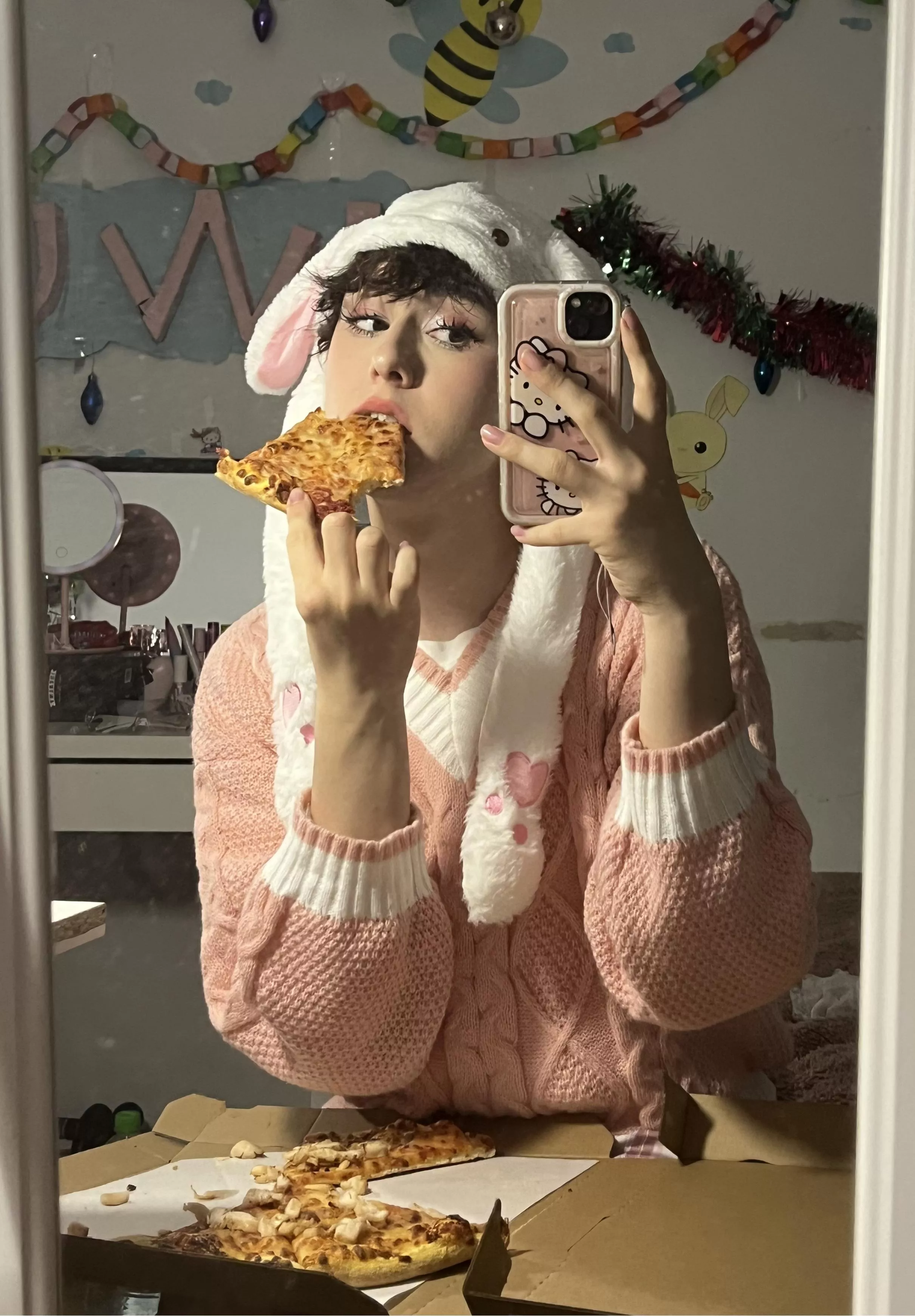 femboy pizza 😼🍕