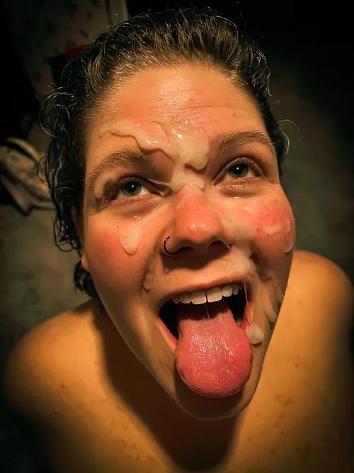 Fuck I love a good facial