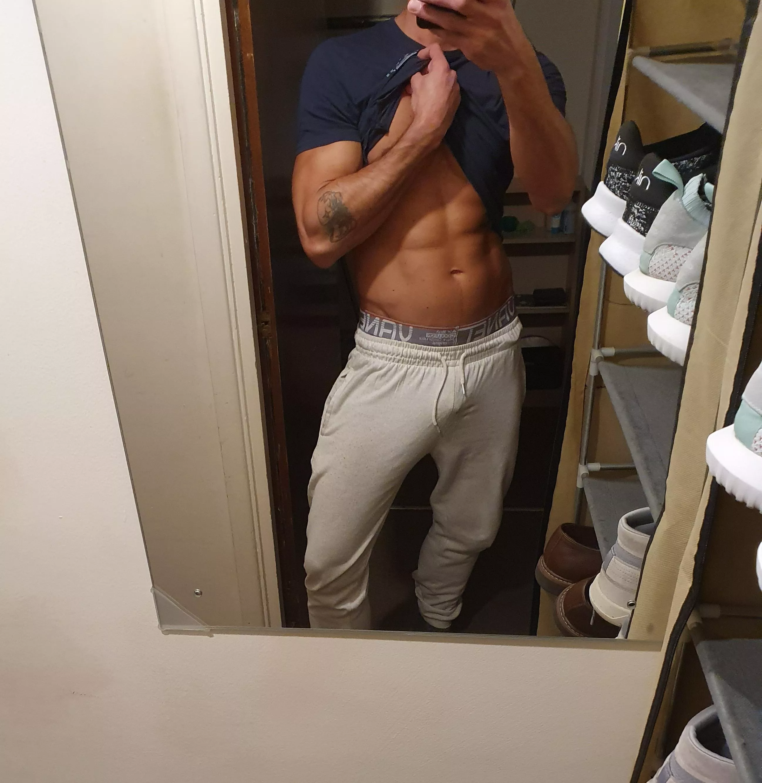 🧱😈