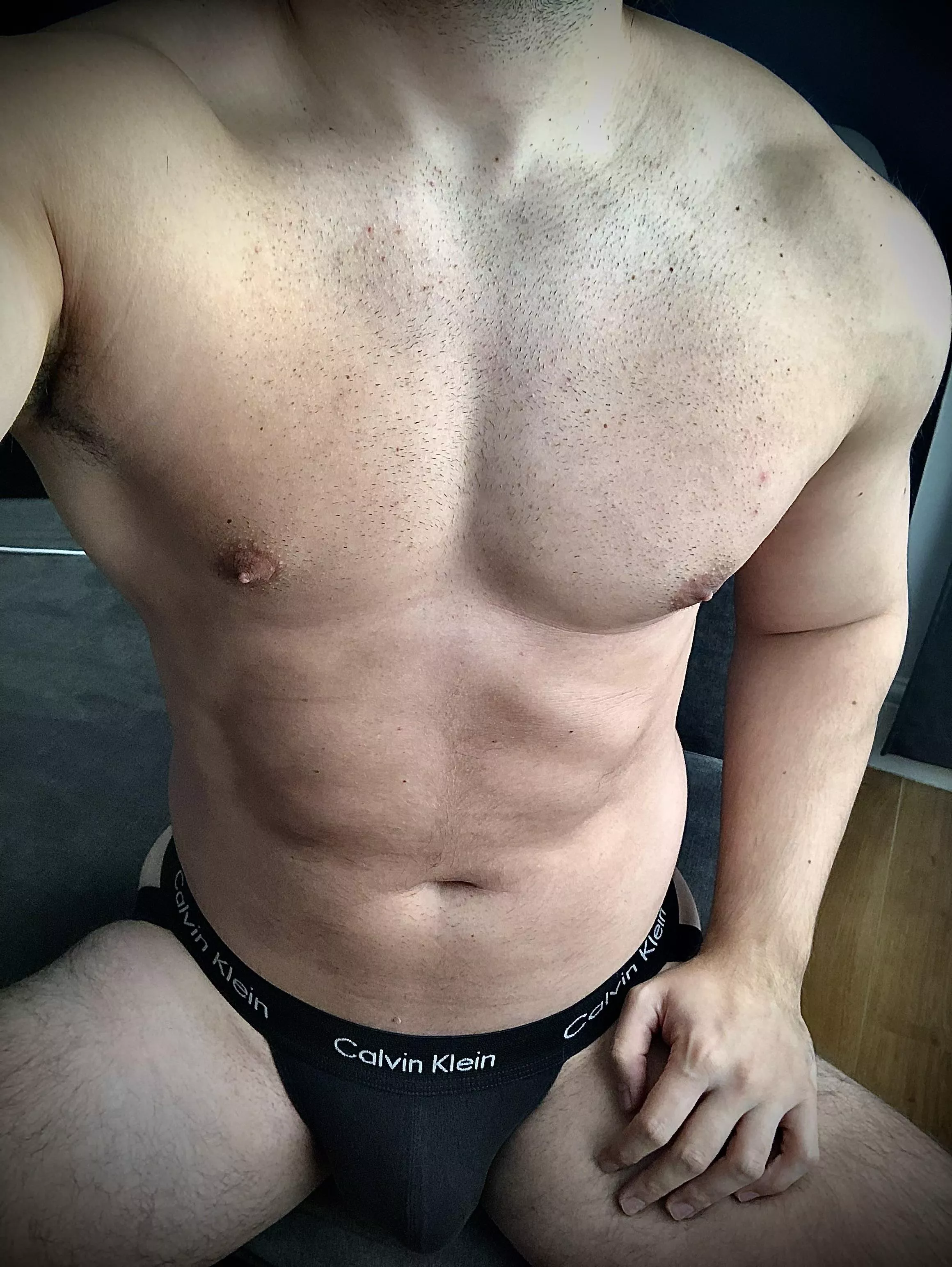 [31] Hey