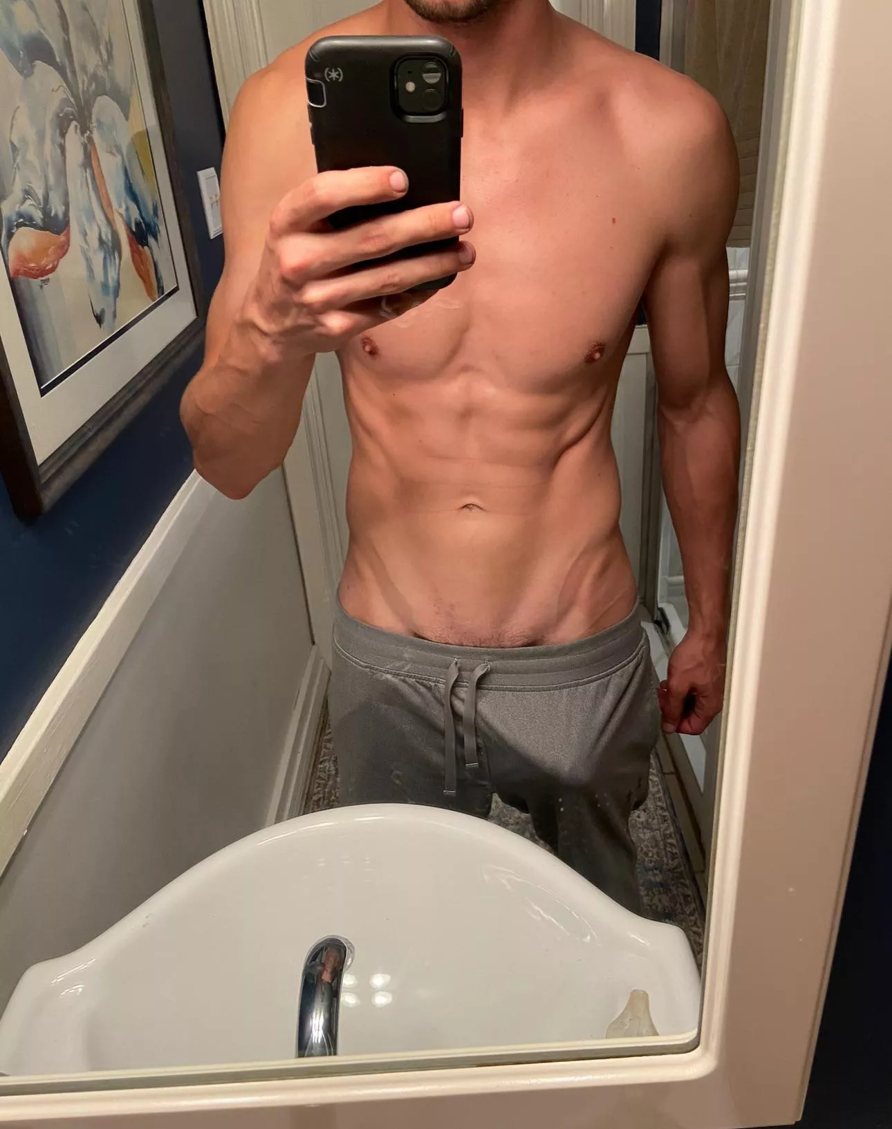 These are my favorite sweats 😏 (30)