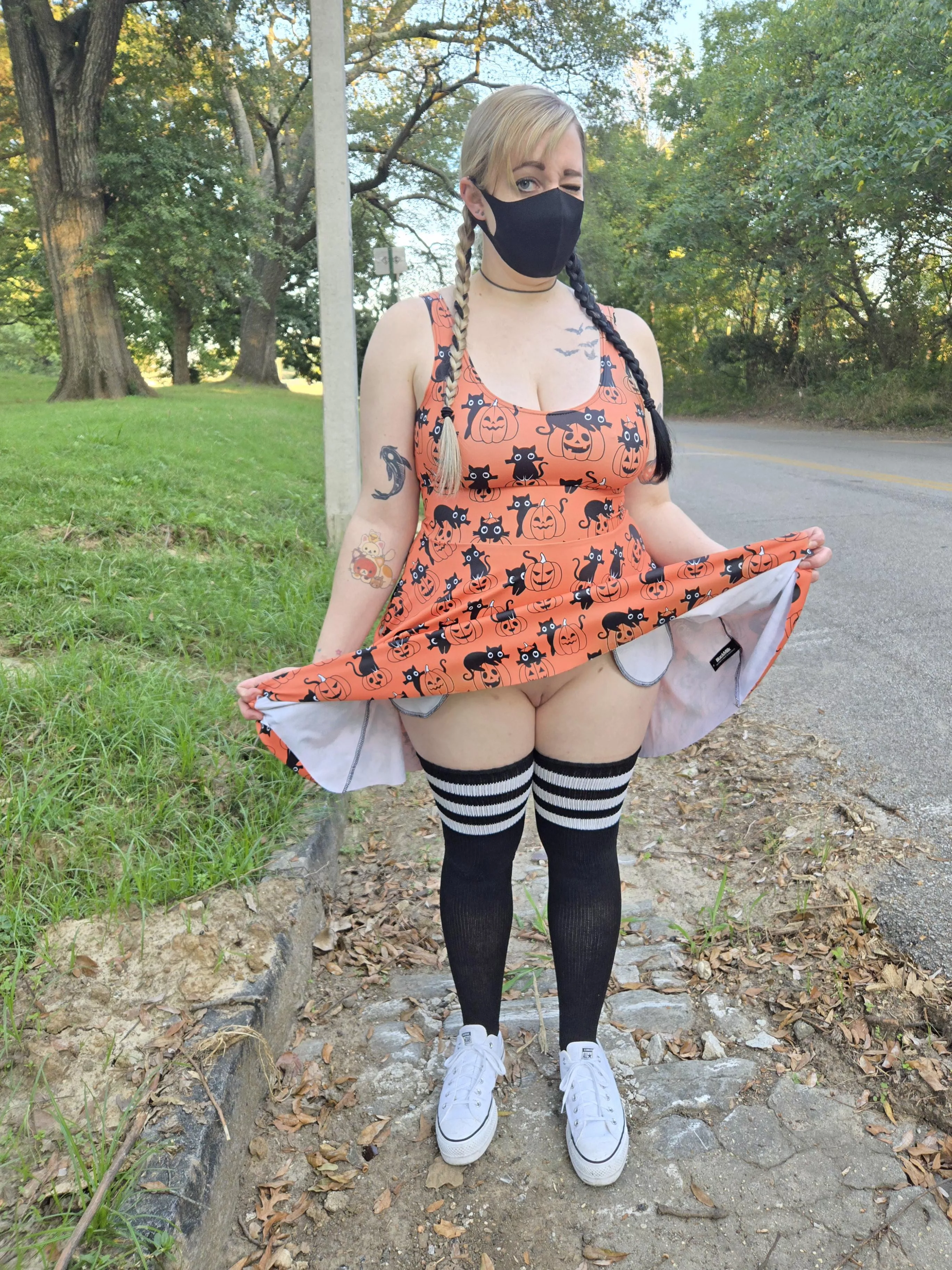 It's got pockets!