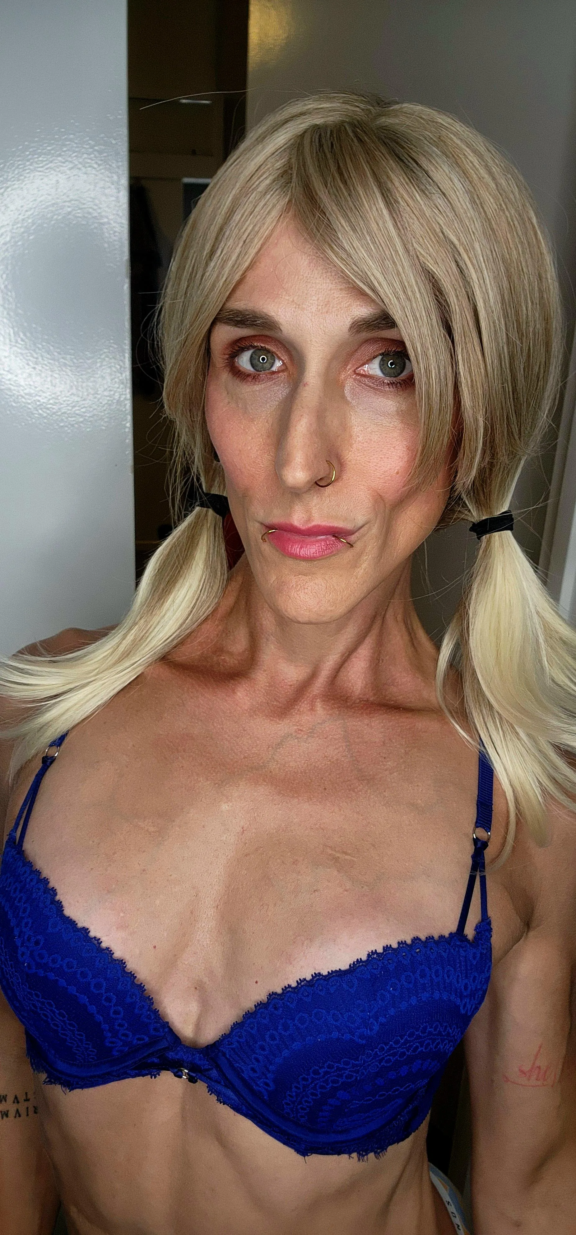 Would you date me?